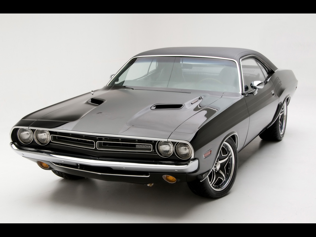 1971 Dodge Challenger R/T Muscle Car