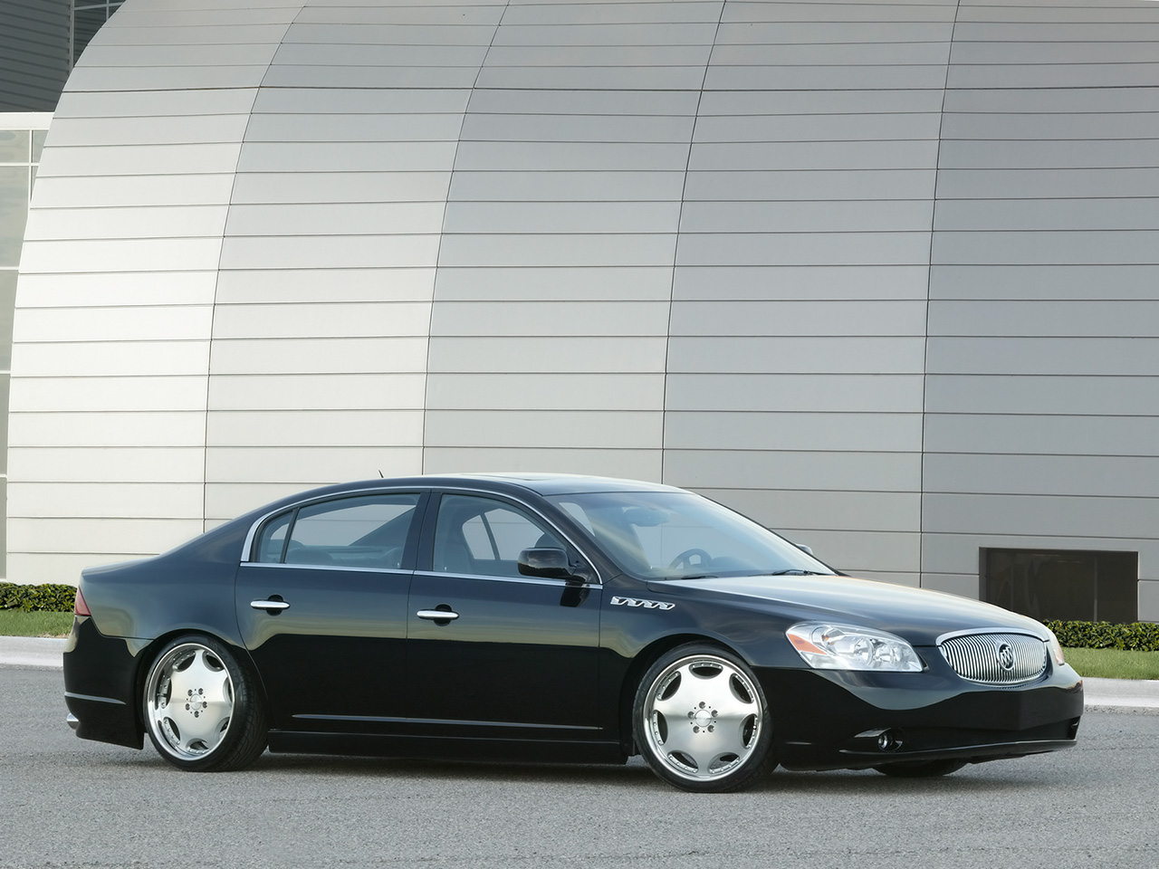 2006 Buick Lucerne by RIDES Magazine