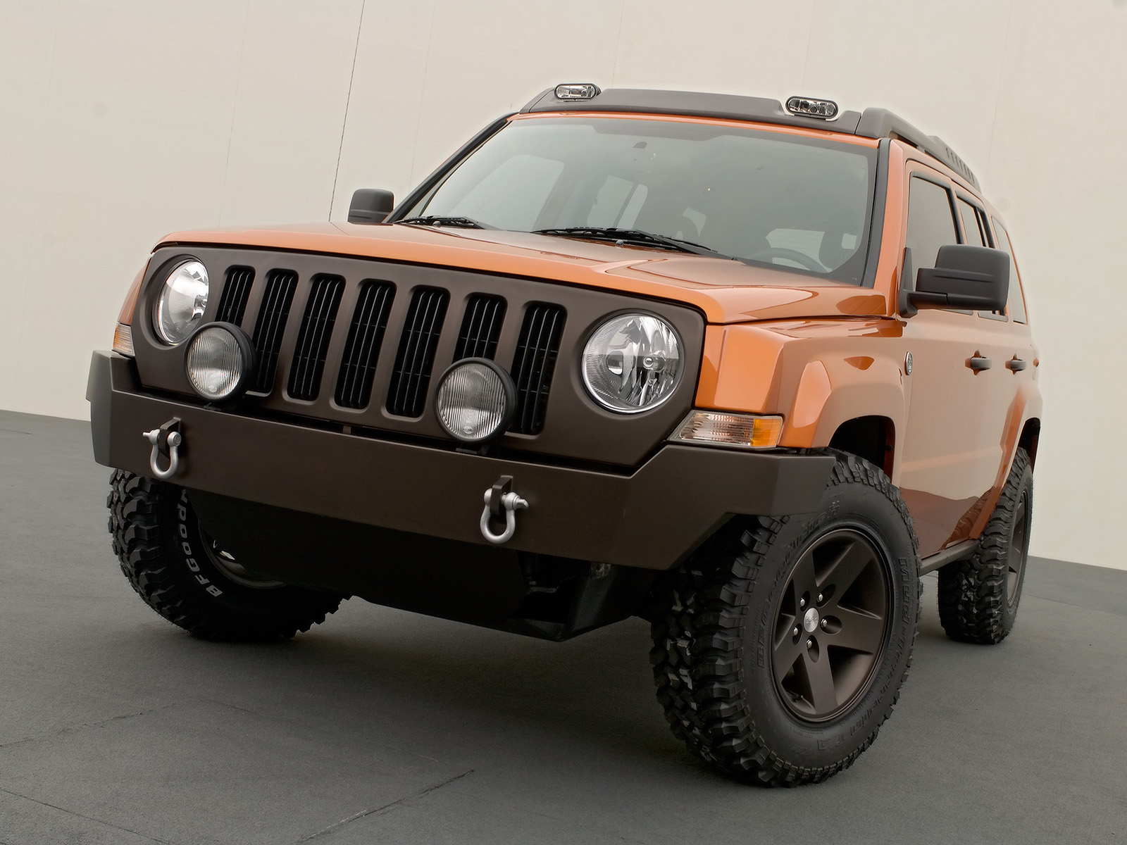 2006 Jeep Patriot SEMA Concept