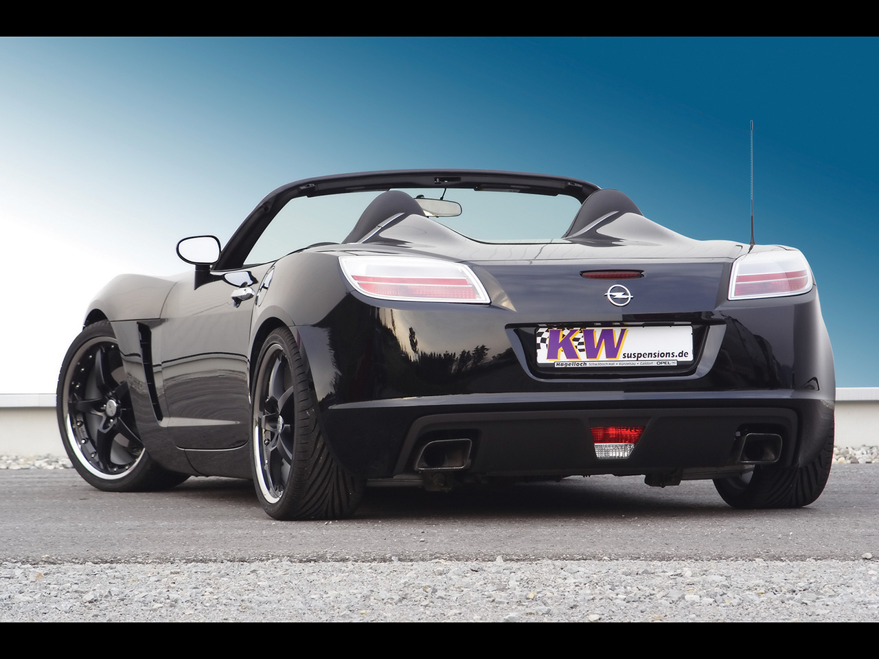 2007 Opel GT with KW Coilover Suspension