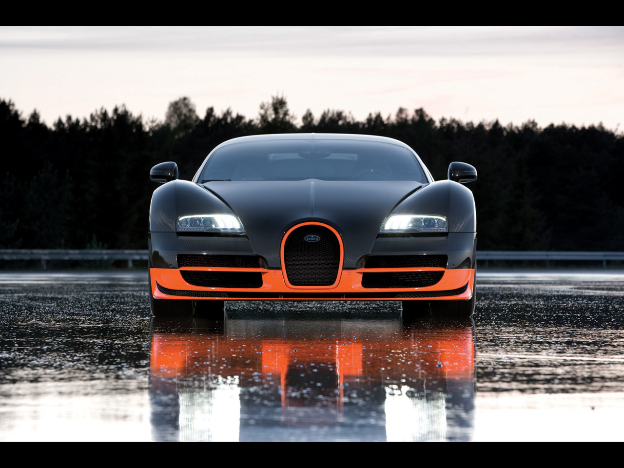 2010 Bugatti Veyron 16.4 Super Sport World Record