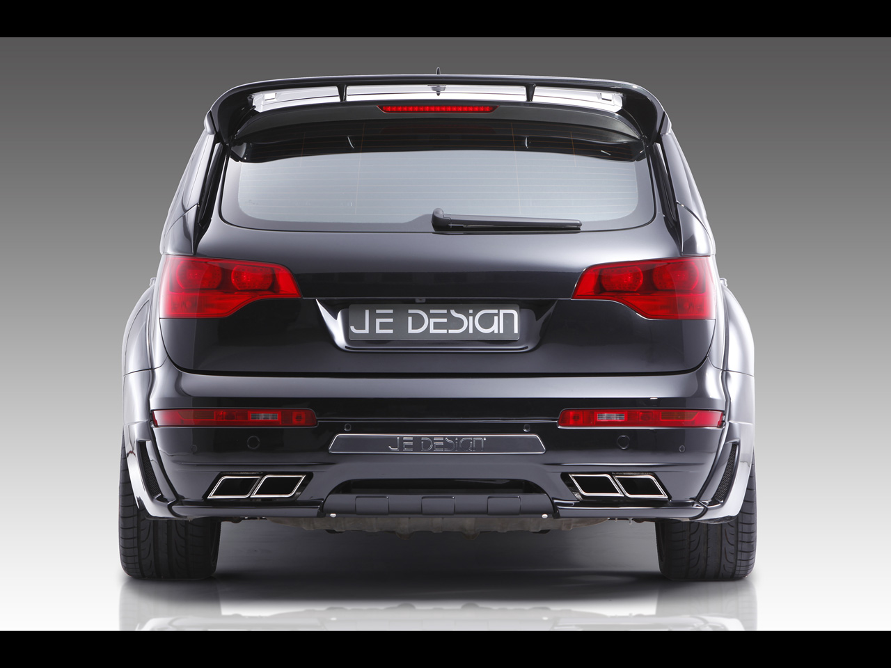 2011 JE Design Audi Q7 S-Line