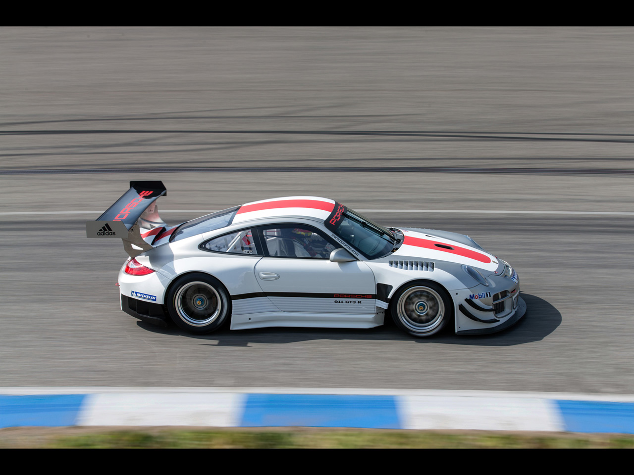 2013 Porsche 911 GT3 R
